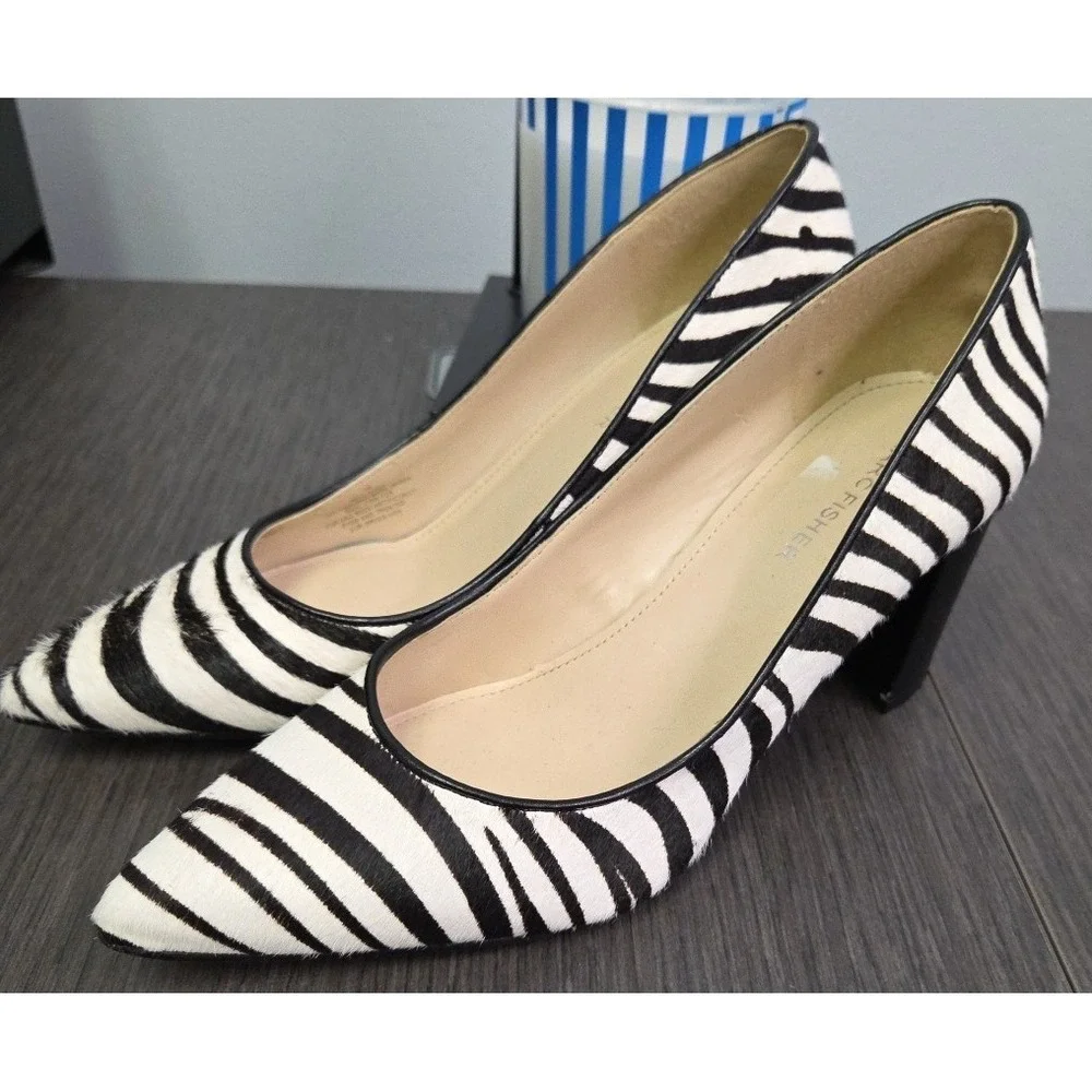 Marc Fisher Claires BlackWhite Zebra Stripe Pointed Toe Pumps Heel Cow Fur 6.5&7